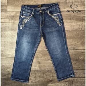 dkin Embroidered Cropped Jeans Size 10